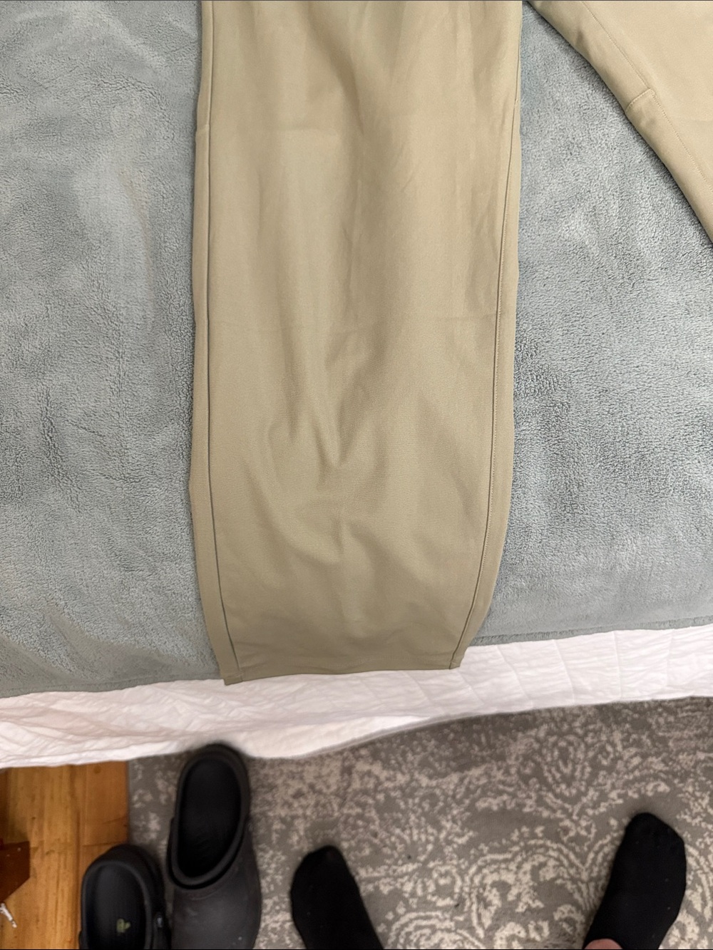 CRZ YOGA Men's Dress Pants in Light Khaki - Picture 5 of 7